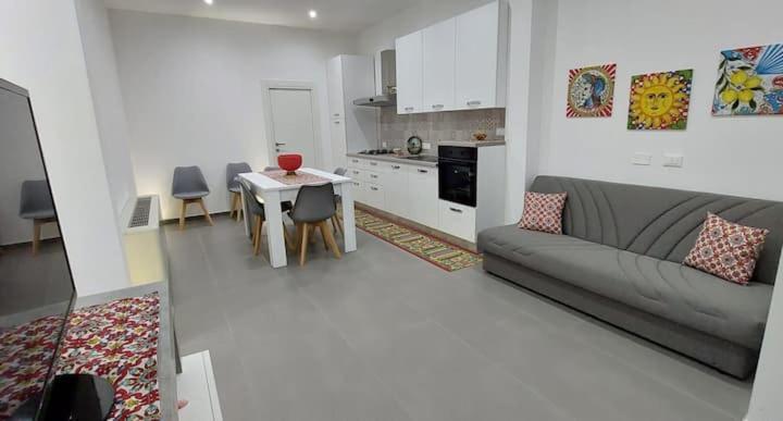 Casa Vacanze Sicilia Bedda Партинико Экстерьер фото