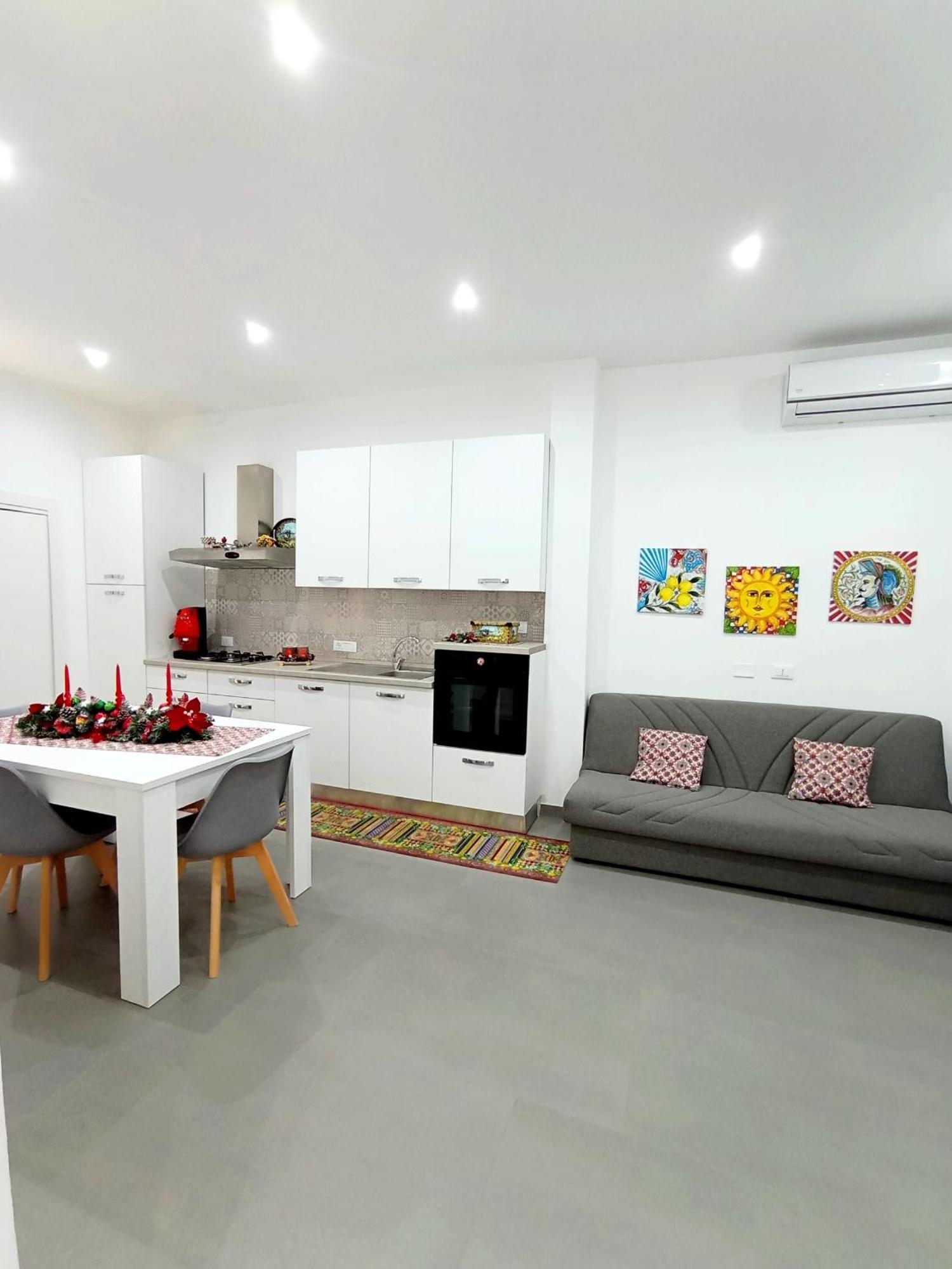 Casa Vacanze Sicilia Bedda Партинико Экстерьер фото